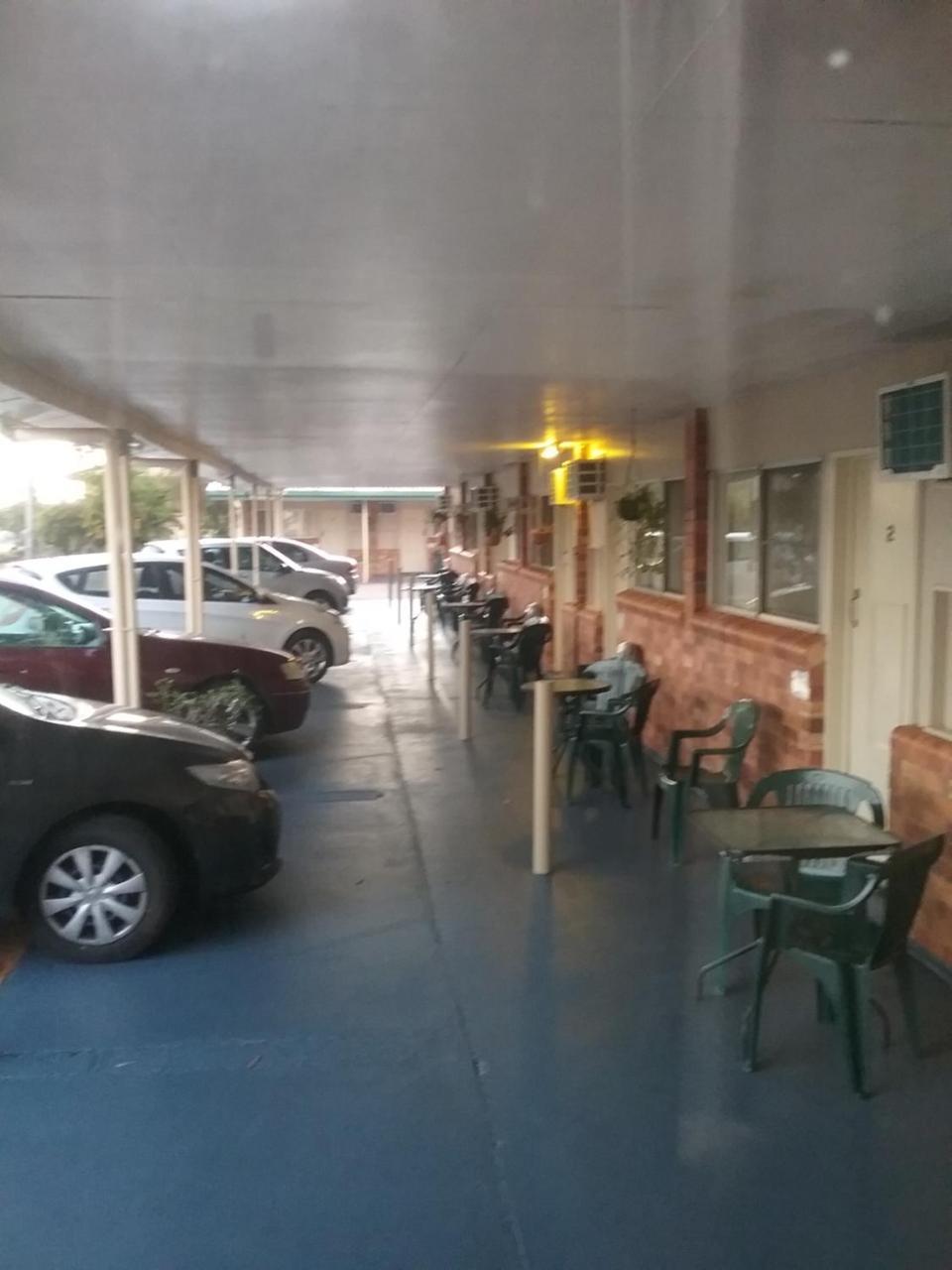 Avocado Motor Inn Childers Exterior foto